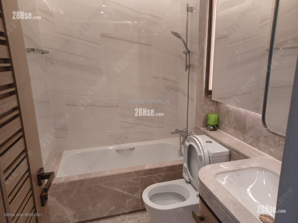 Grand Central Sell 1 Bedroom , 1 Bathroom 333 ft² Grand Central Sell 1 Bedroom , 1 Bathroom 333 ft²