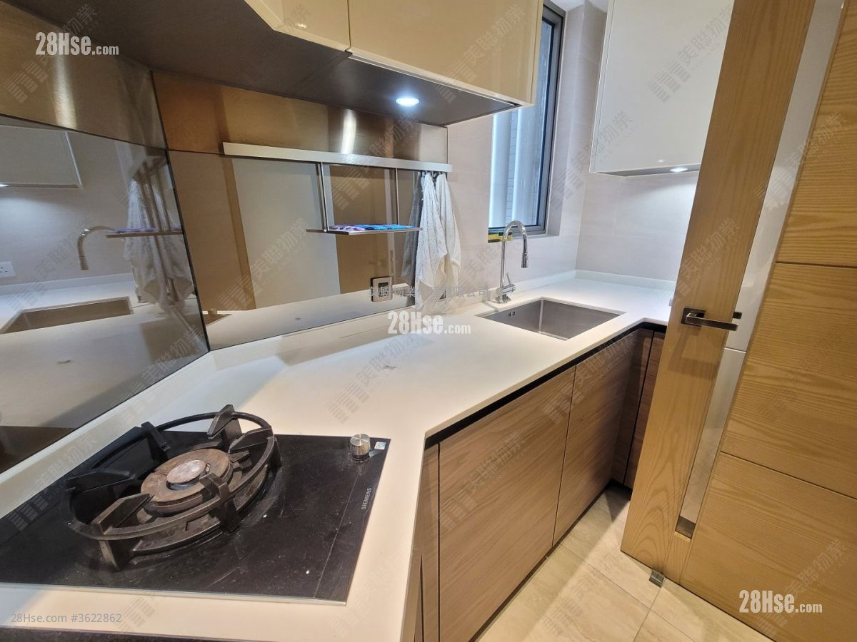 Grand Central Sell 2 Bedrooms , 1 Bathroom 598 ft² Grand Central Sell 2 Bedrooms , 1 Bathroom 598 ft²