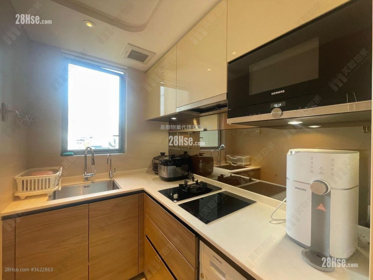 Grand Central Sell 2 Bedrooms , 1 Bathroom 590 ft² Grand Central Sell 2 Bedrooms , 1 Bathroom 590 ft²