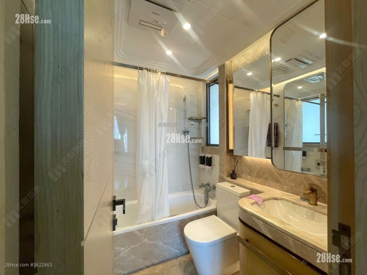 Grand Central Sell 2 Bedrooms , 1 Bathroom 590 ft² Grand Central Sell 2 Bedrooms , 1 Bathroom 590 ft²