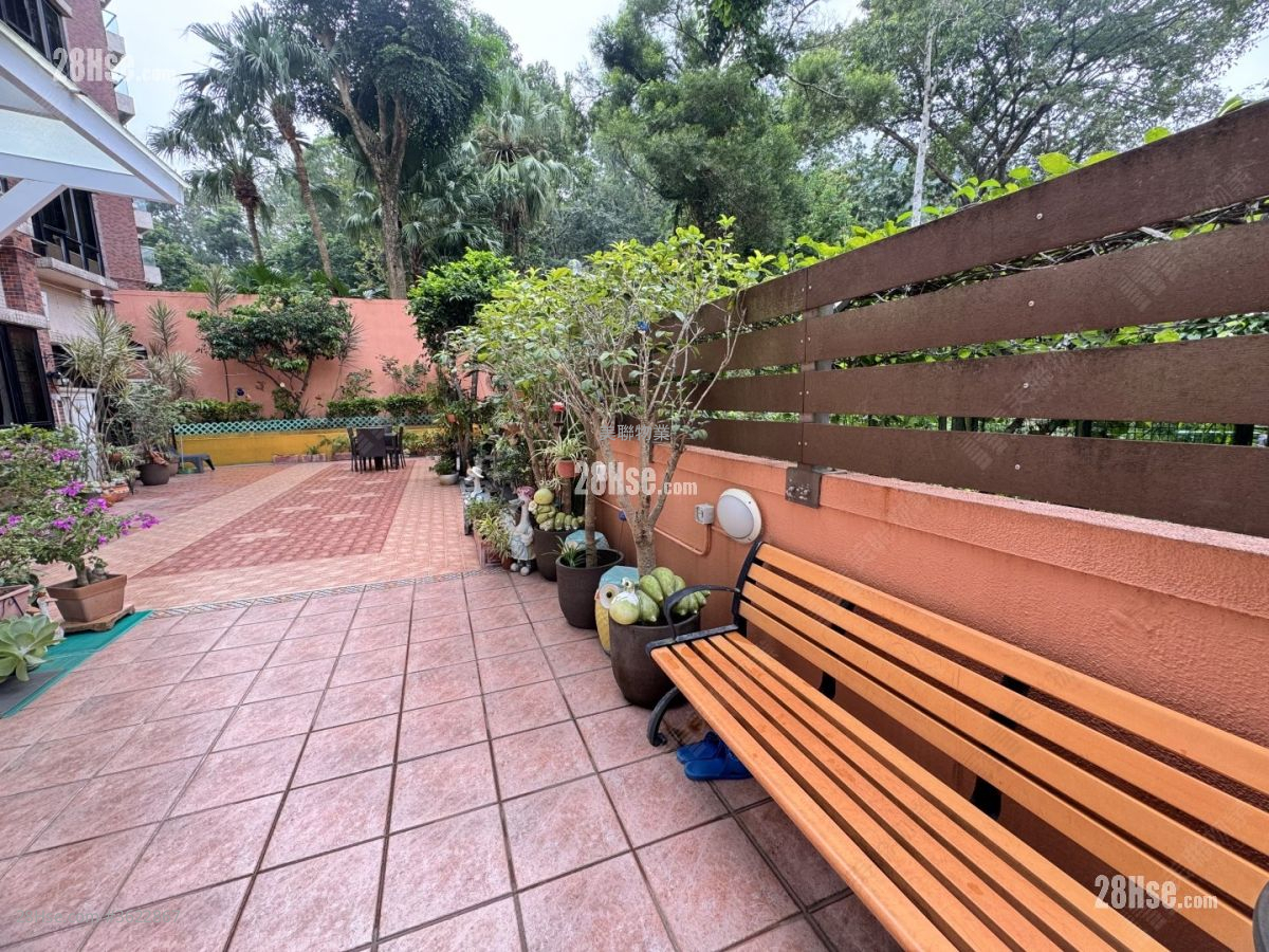 翡翠花園 售盤 3 房 , 3 浴室 924 平方呎