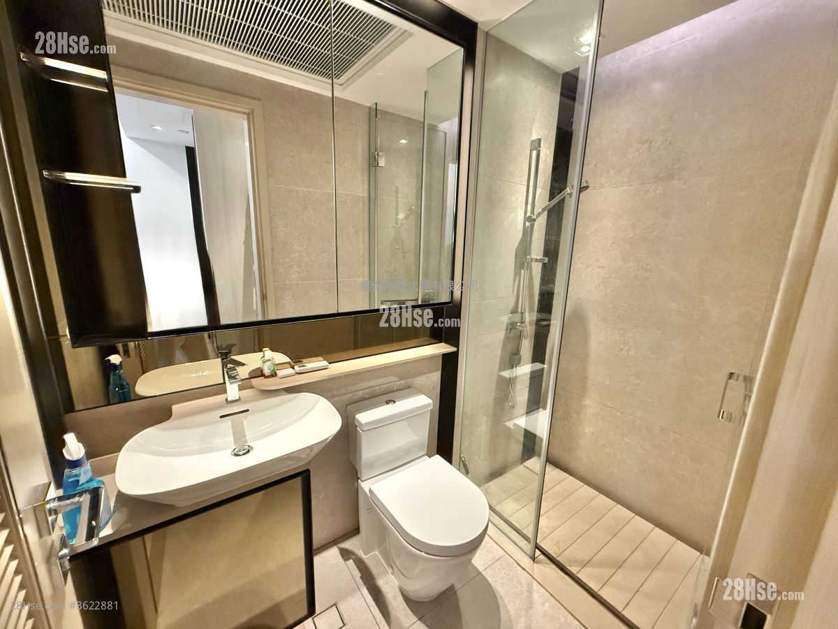 Downtown 38 租盤 1 房 , 1 浴室 304 平方呎 Downtown 38 租盤 1 房 , 1 浴室 304 平方呎