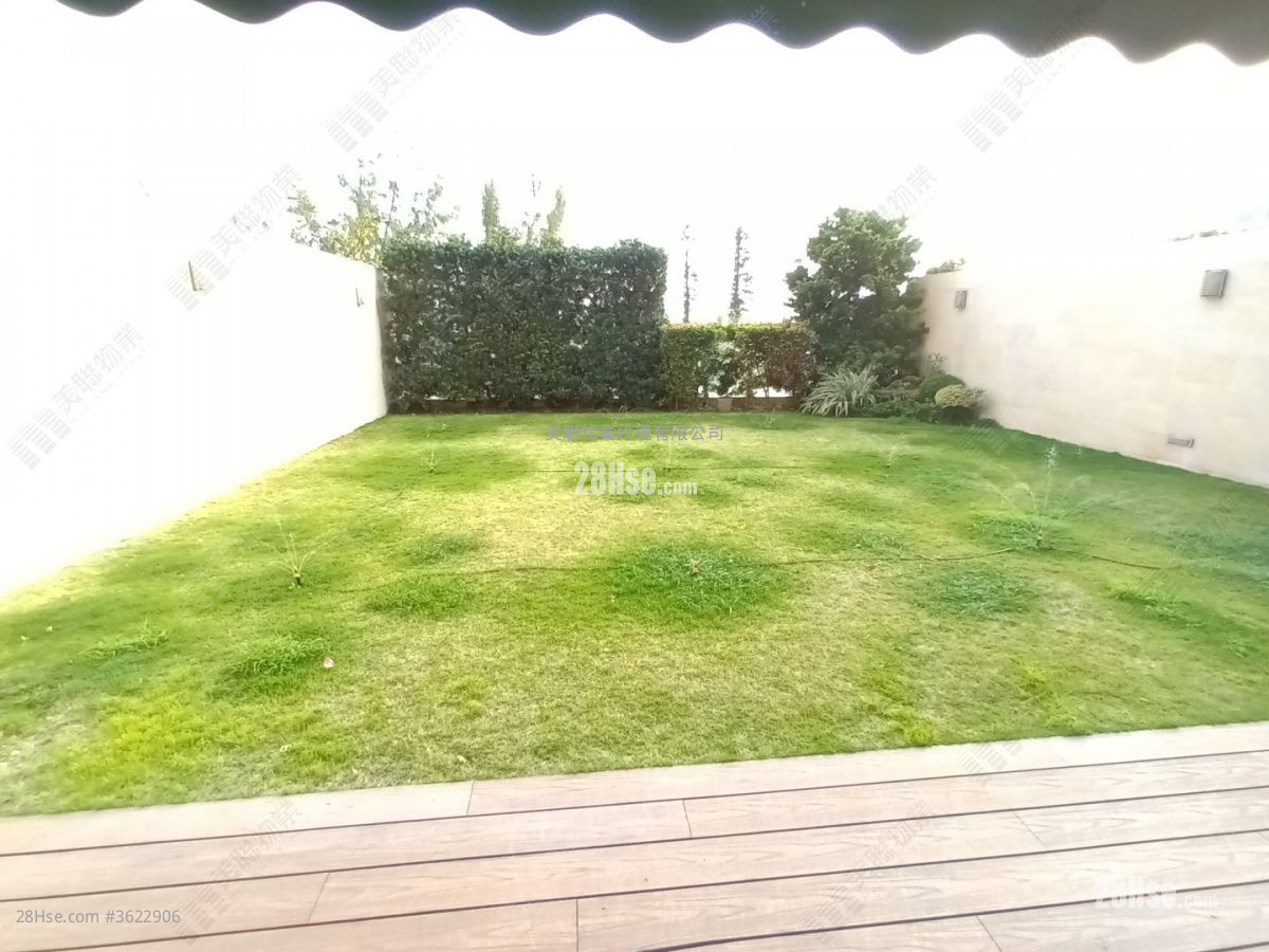 One Beacon Hill Sell 4 Bedrooms 2,073 ft² One Beacon Hill Sell 4 Bedrooms 2,073 ft²