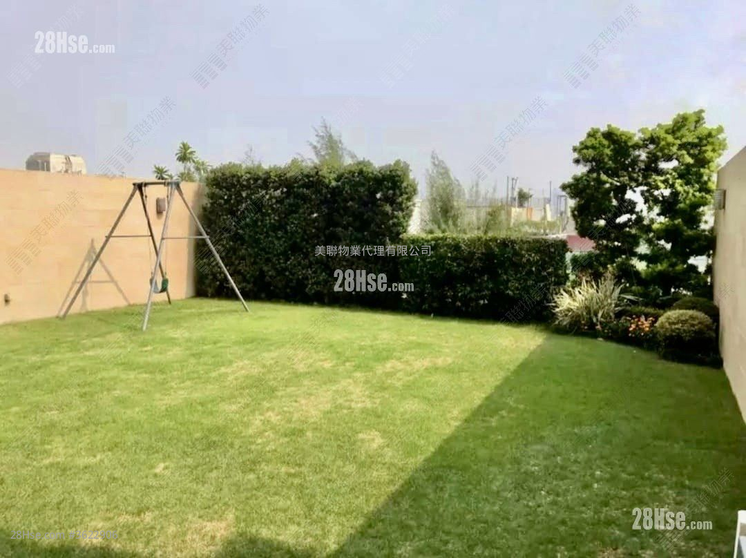 One Beacon Hill Sell 4 Bedrooms 2,073 ft² One Beacon Hill Sell 4 Bedrooms 2,073 ft²