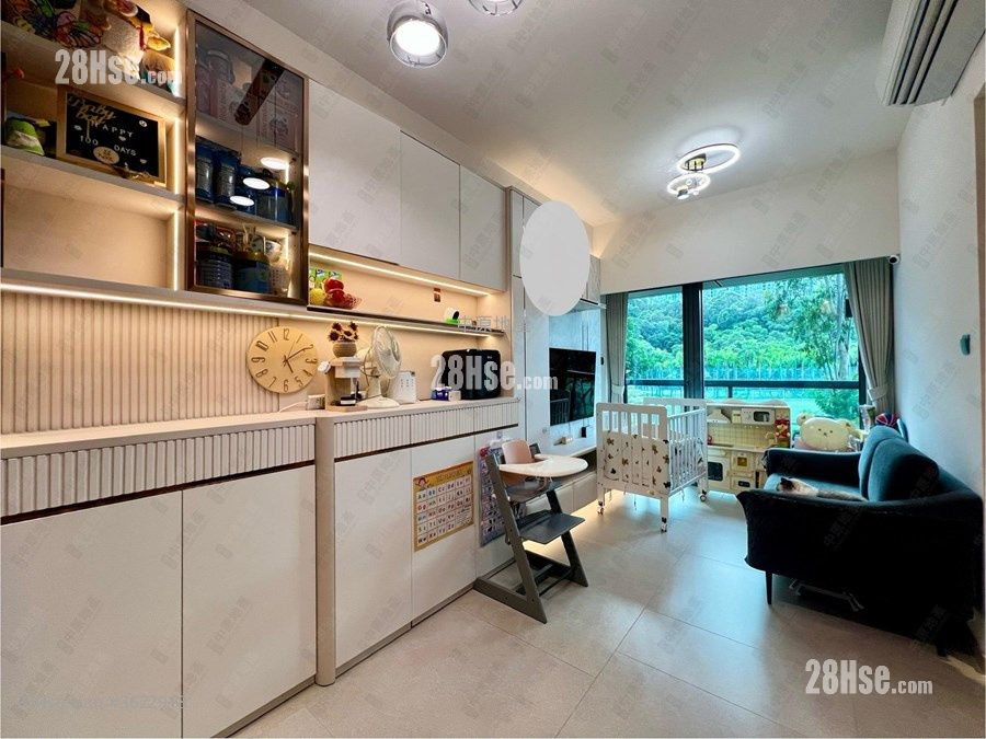 Silicon Hill Sell 2 Bedrooms , 1 Bathroom 418 ft² Silicon Hill Sell 2 Bedrooms , 1 Bathroom 418 ft²