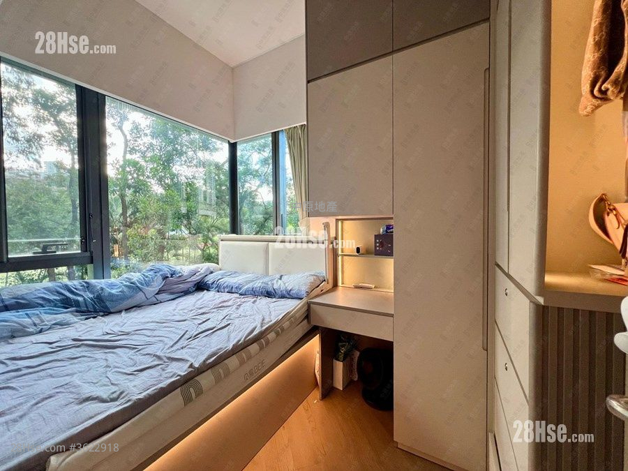 Silicon Hill Sell 2 Bedrooms , 1 Bathroom 418 ft² Silicon Hill Sell 2 Bedrooms , 1 Bathroom 418 ft²