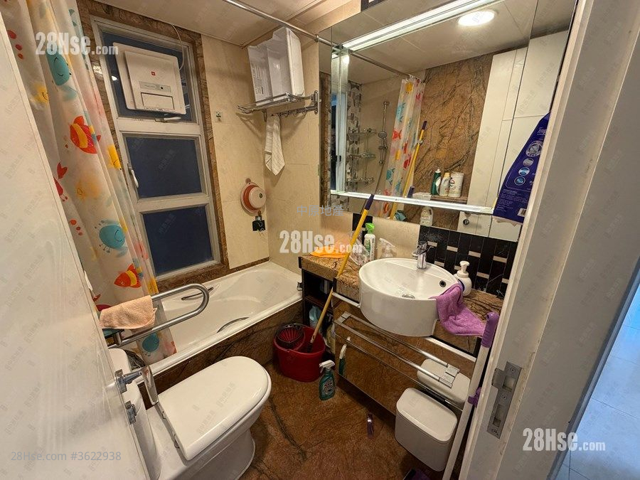 名城 租盤 3 房 , 2 浴室 686 平方呎 名城 租盤 3 房 , 2 浴室 686 平方呎