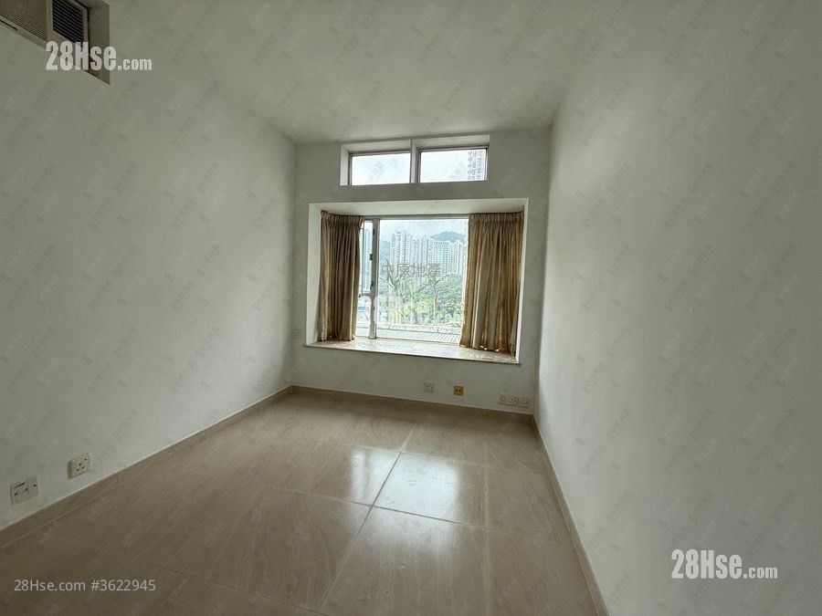 Discovery Park Sell 3 Bedrooms , 2 Bathrooms 652 ft² Discovery Park Sell 3 Bedrooms , 2 Bathrooms 652 ft²