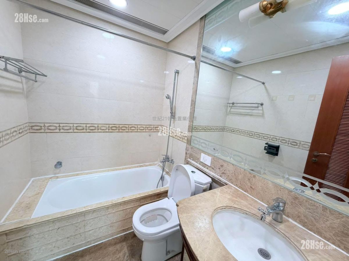 Parc Palais Sell 3 Bedrooms , 2 Bathrooms 842 ft² Parc Palais Sell 3 Bedrooms , 2 Bathrooms 842 ft²