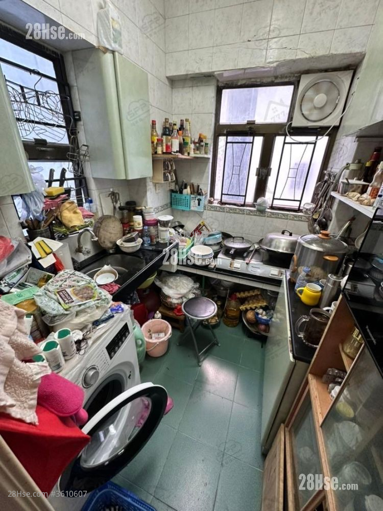 通財大樓 售盤 3 房 , 1 浴室 515 平方呎 通財大樓 售盤 3 房 , 1 浴室 515 平方呎