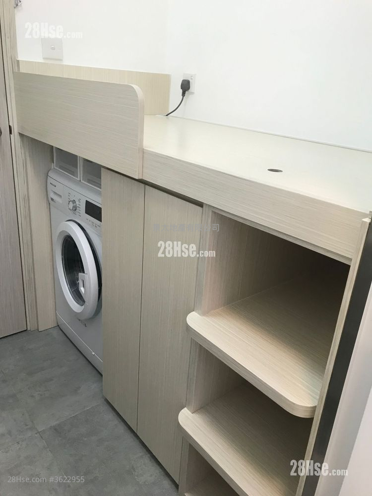 King Fai Building Sell 2 Bedrooms , 1 Bathroom 299 ft² King Fai Building Sell 2 Bedrooms , 1 Bathroom 299 ft²