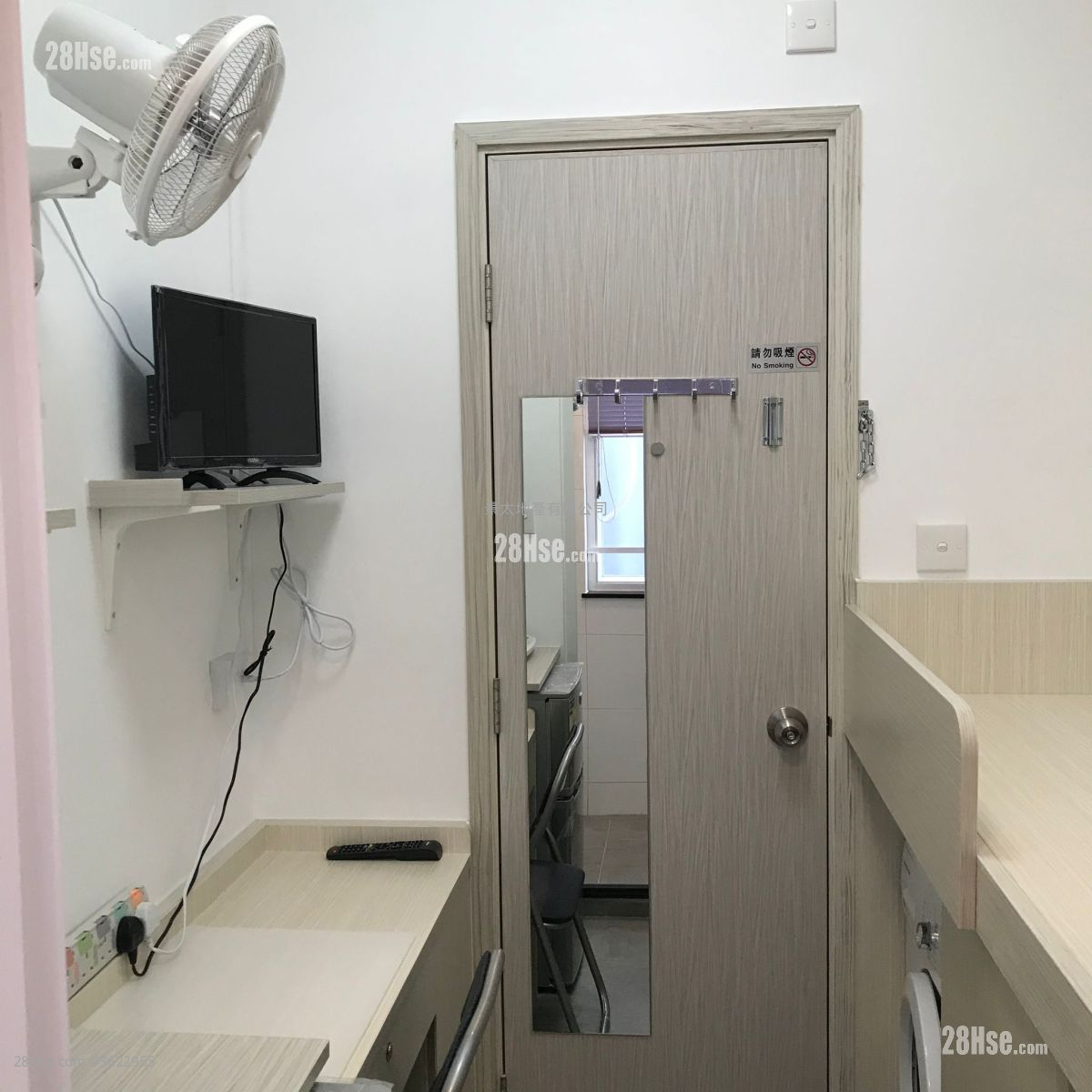 King Fai Building Sell 2 Bedrooms , 1 Bathroom 299 ft² King Fai Building Sell 2 Bedrooms , 1 Bathroom 299 ft²