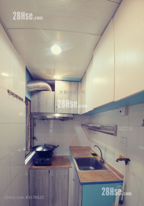 萬豐大廈 租盤 2 房 , 1 浴室 270 平方呎