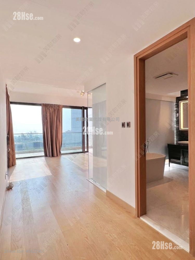 珀居 租盤 5+ 房 , 4 浴室 3,357 平方呎 珀居 租盤 5+ 房 , 4 浴室 3,357 平方呎