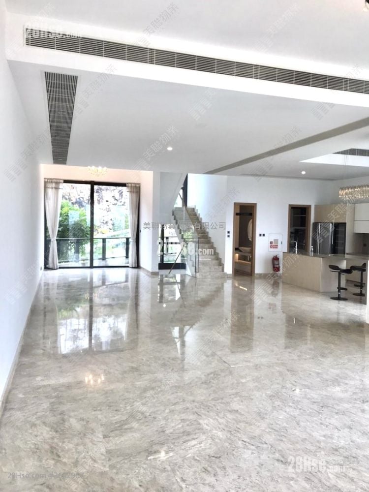 珀居 租盤 5+ 房 , 4 浴室 3,357 平方呎 珀居 租盤 5+ 房 , 4 浴室 3,357 平方呎