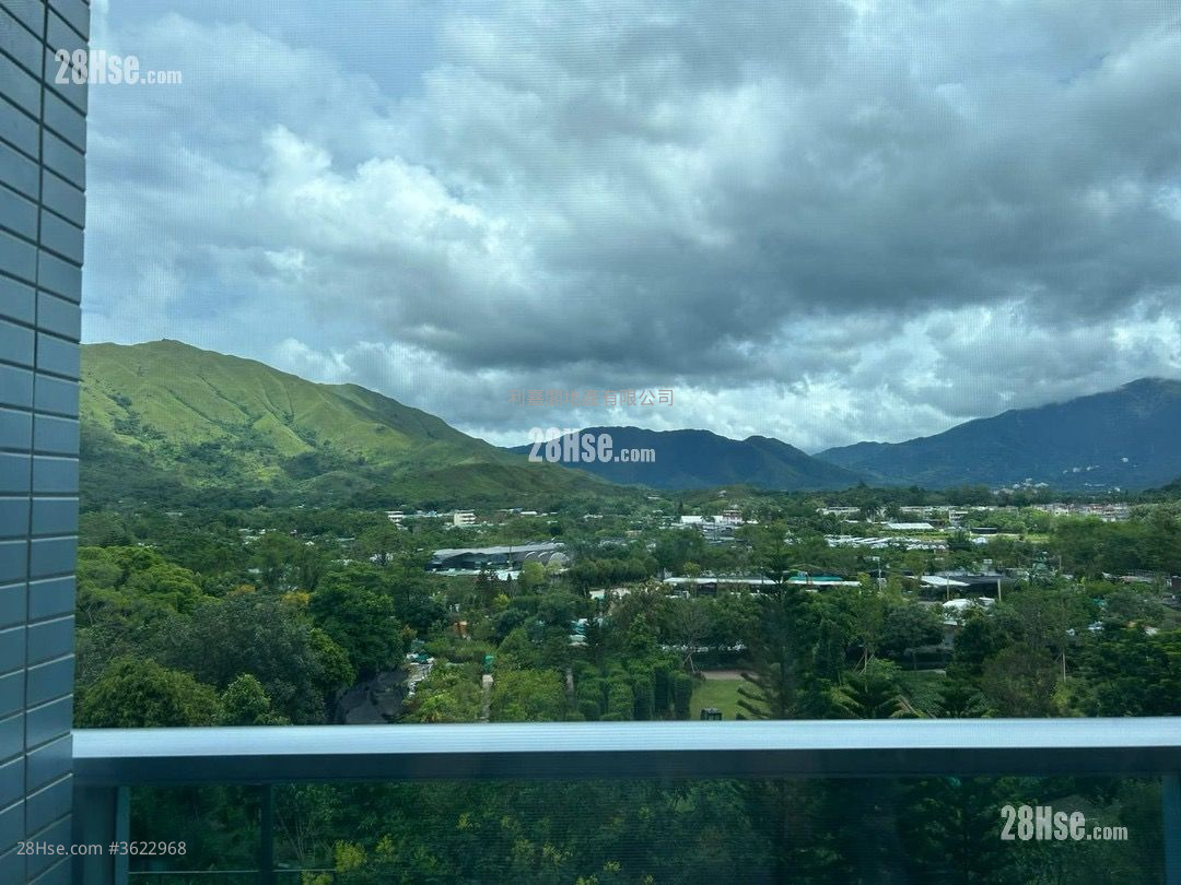 峻巒 售盤 2 房 , 1 浴室 581 平方呎 峻巒 售盤 2 房 , 1 浴室 581 平方呎