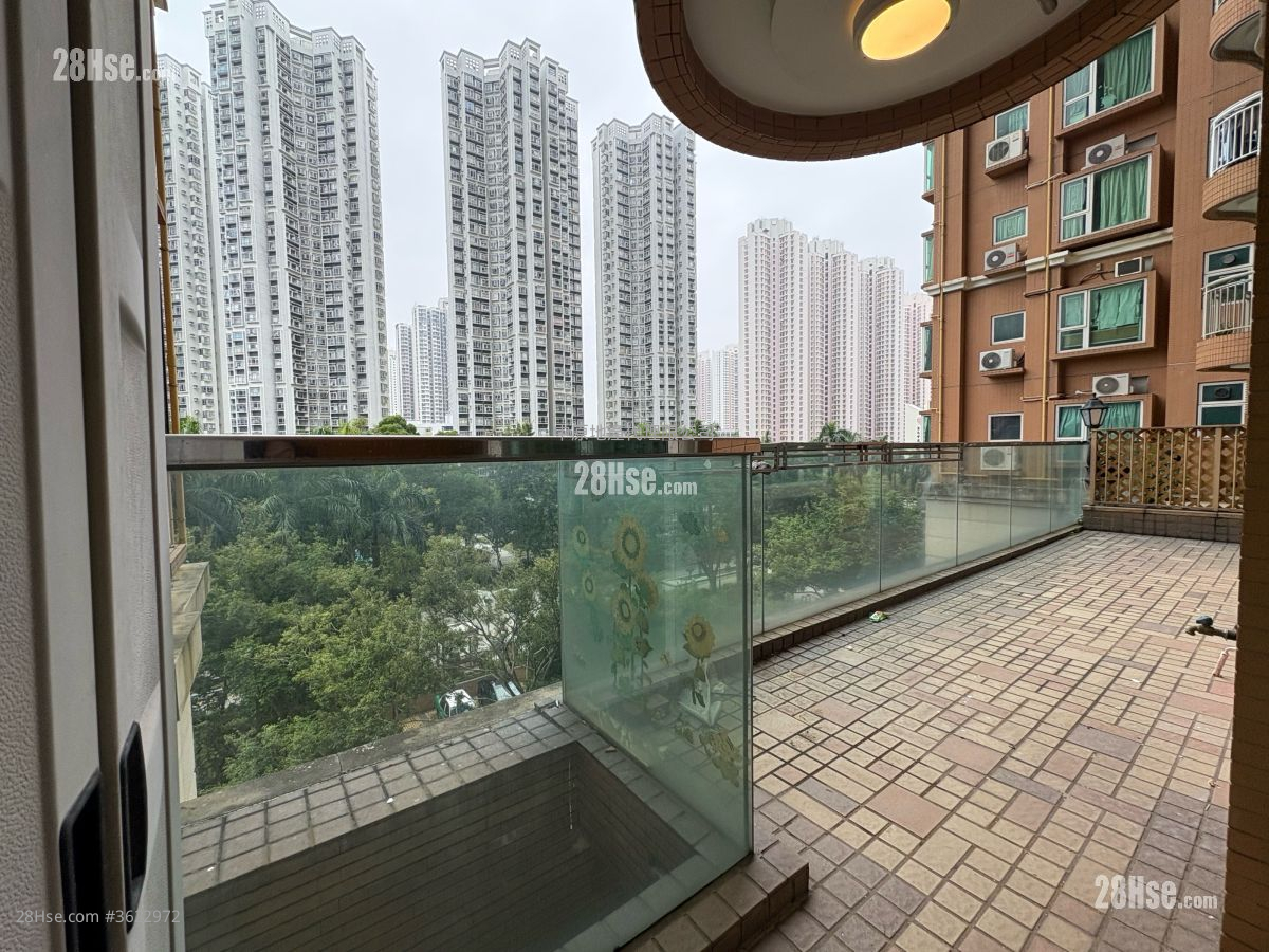 Central Park Towers Rental 3 Bedrooms , 2 Bathrooms 597 ft² Central Park Towers Rental 3 Bedrooms , 2 Bathrooms 597 ft²