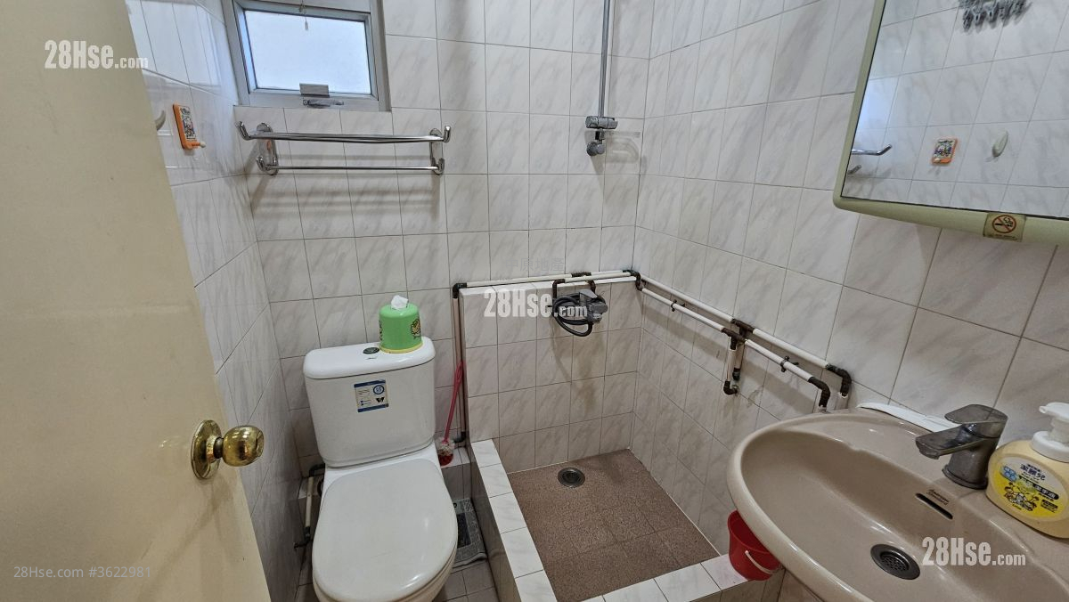 鯉景灣 售盤 3 房 , 2 浴室 540 平方呎 鯉景灣 售盤 3 房 , 2 浴室 540 平方呎