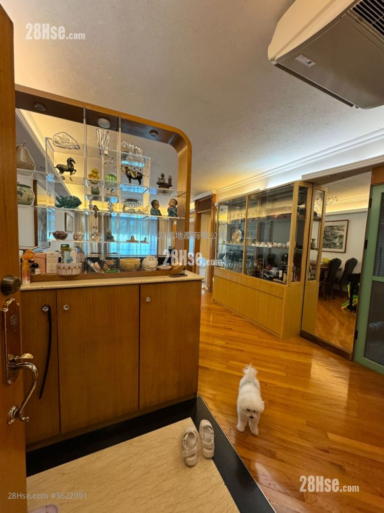 Parc Versailles Sell 3 Bedrooms , 2 Bathrooms 997 ft² Parc Versailles Sell 3 Bedrooms , 2 Bathrooms 997 ft²