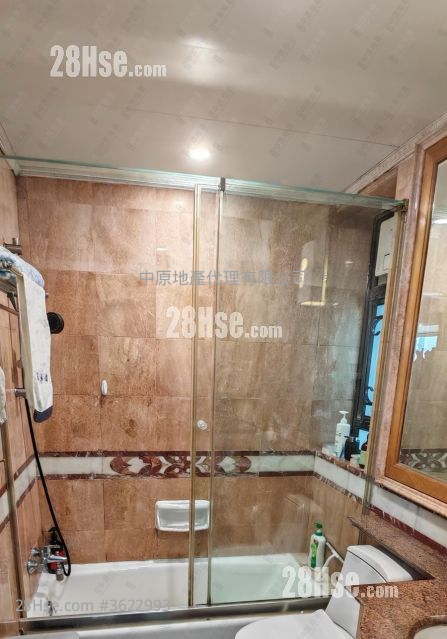 Royal Ascot Sell 3 Bedrooms 1,039 ft² Royal Ascot Sell 3 Bedrooms 1,039 ft²