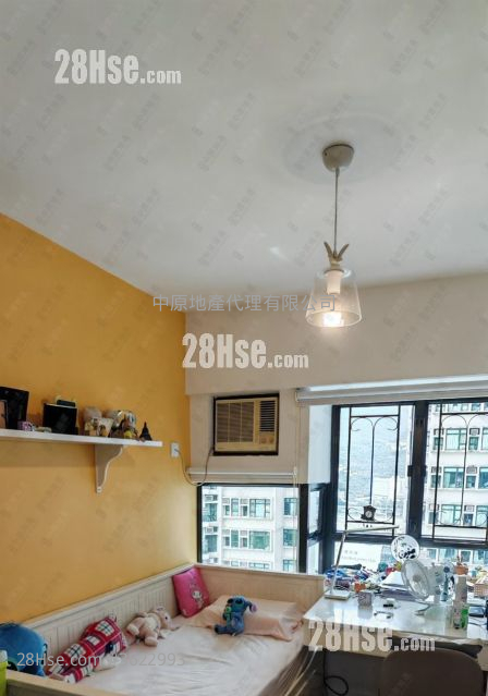 Royal Ascot Sell 3 Bedrooms 1,039 ft² Royal Ascot Sell 3 Bedrooms 1,039 ft²