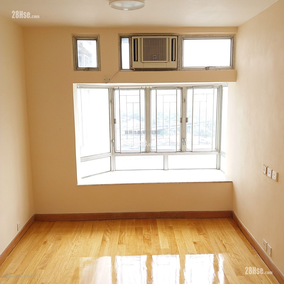 翠怡花園 租盤 3 房 , 1 浴室 495 平方呎 翠怡花園 租盤 3 房 , 1 浴室 495 平方呎