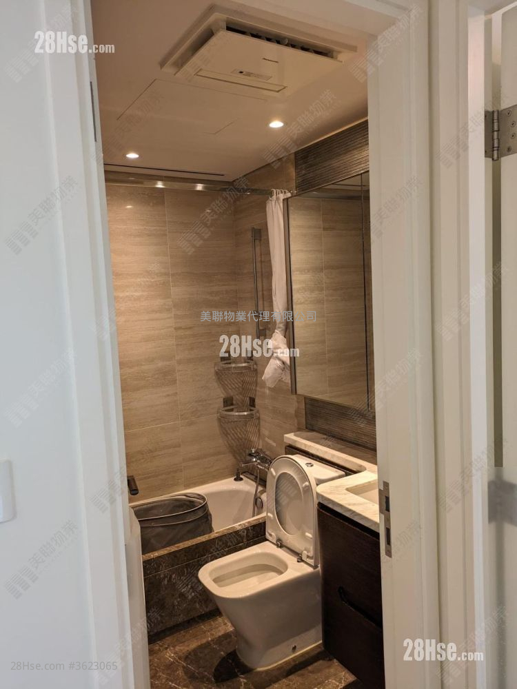 Savannah Sell 2 Bedrooms , 1 Bathroom 448 ft² Savannah Sell 2 Bedrooms , 1 Bathroom 448 ft²