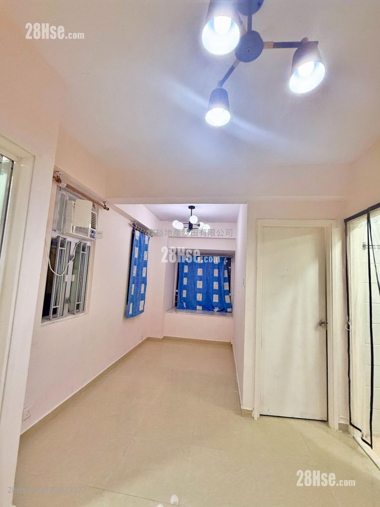 Golden Lion Garden Rental 1 Bedroom , 1 Bathroom 266 ft² Golden Lion Garden Rental 1 Bedroom , 1 Bathroom 266 ft²