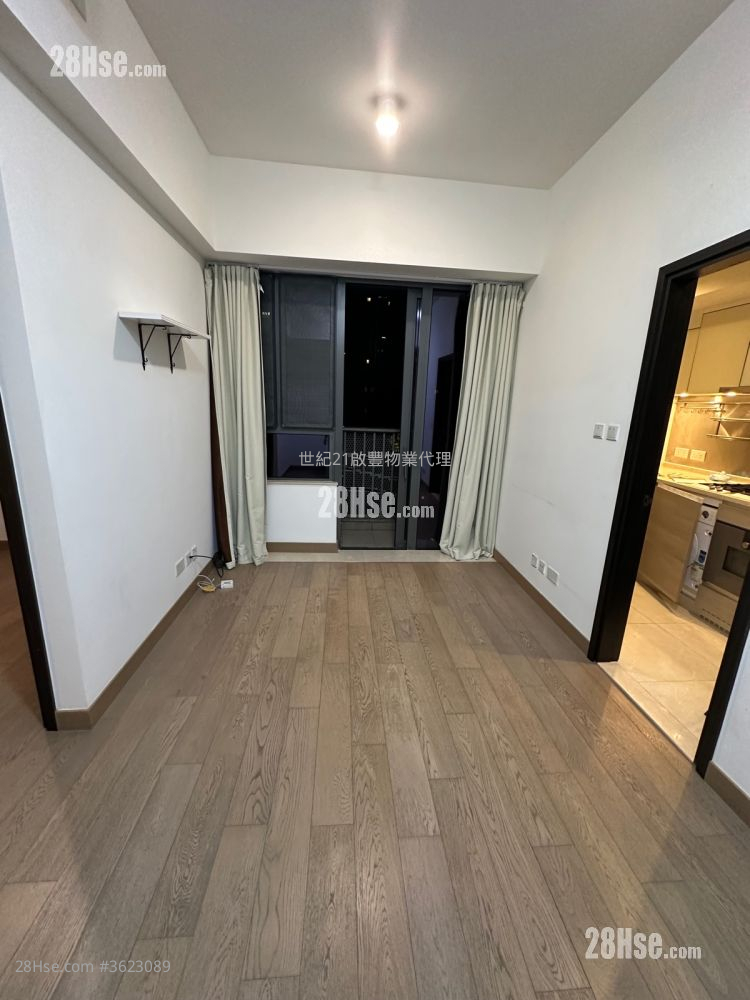 Victoria Skye Rental 2 Bedrooms 466 ft² Victoria Skye Rental 2 Bedrooms 466 ft²