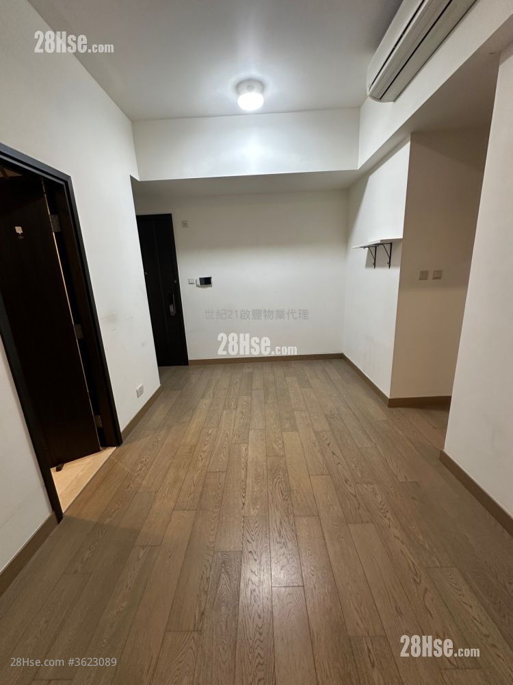 Victoria Skye Rental 2 Bedrooms 466 ft² Victoria Skye Rental 2 Bedrooms 466 ft²