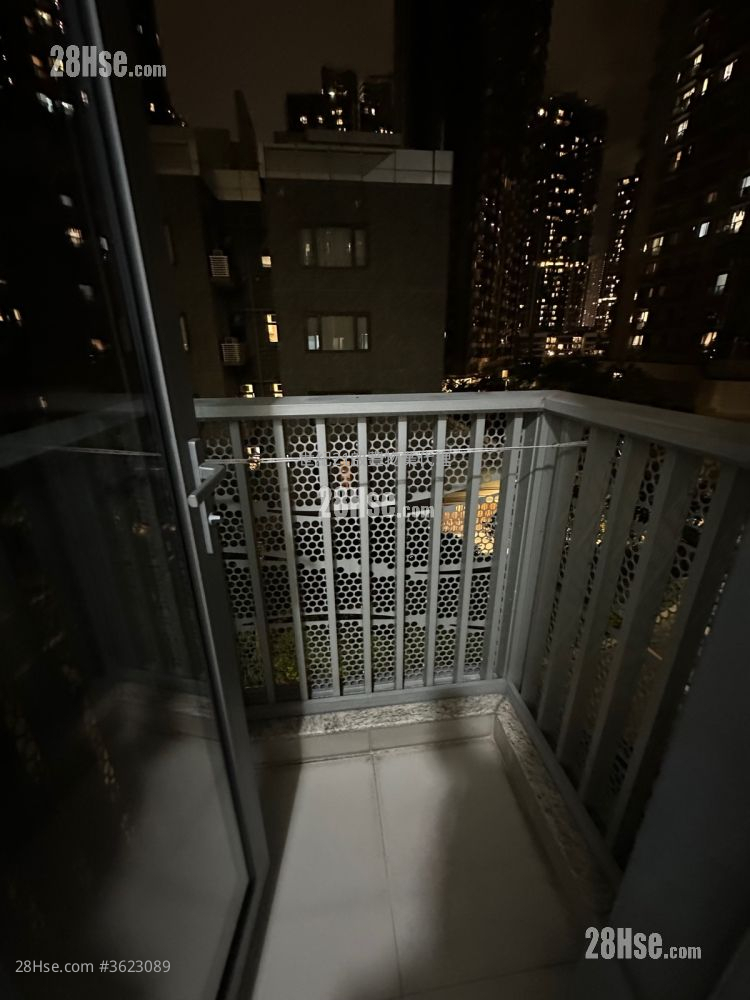 Victoria Skye Rental 2 Bedrooms 466 ft² Victoria Skye Rental 2 Bedrooms 466 ft²