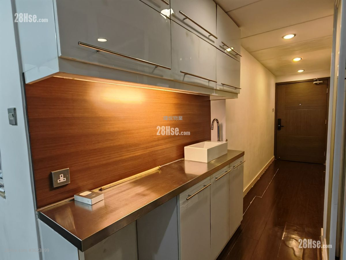 高威樓 租盤 開放式間隔 , 1 廁所