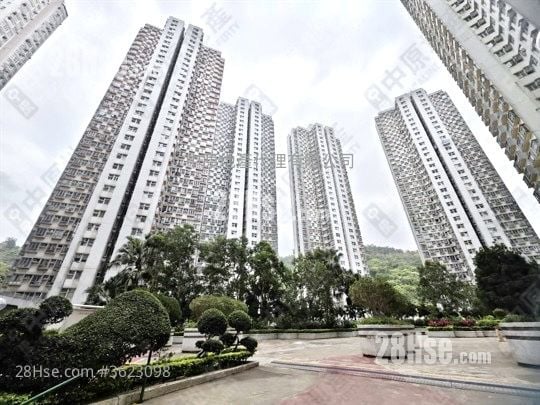 Tsuen King Garden Sell 2 Bedrooms 445 ft²