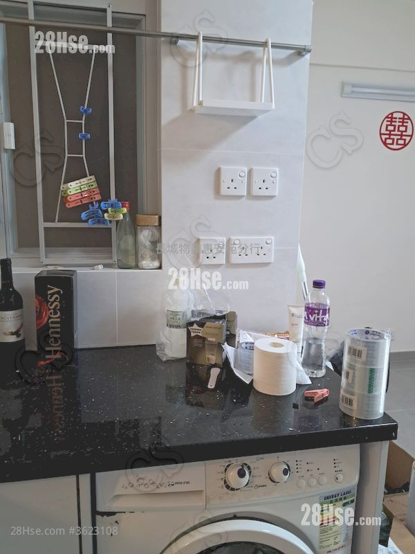 Chung Hing Mansion Rental 2 Bedrooms , 1 Bathroom 361 ft² Chung Hing Mansion Rental 2 Bedrooms , 1 Bathroom 361 ft²