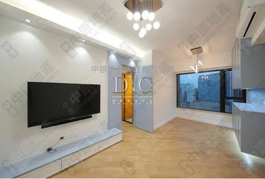 爵悅庭 售盤 3 房 646 平方呎 爵悅庭 售盤 3 房 646 平方呎