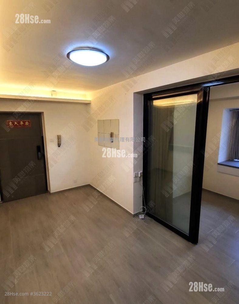 好運中心 售盤 2 房 , 1 浴室 348 平方呎 好運中心 售盤 2 房 , 1 浴室 348 平方呎