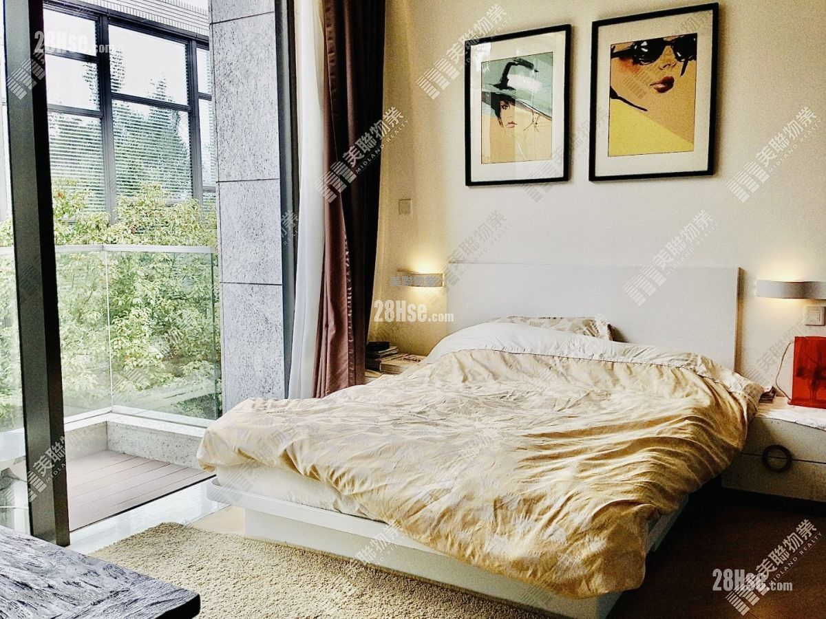 Valais Sell 3 Bedrooms 1,576 ft² Valais Sell 3 Bedrooms 1,576 ft²