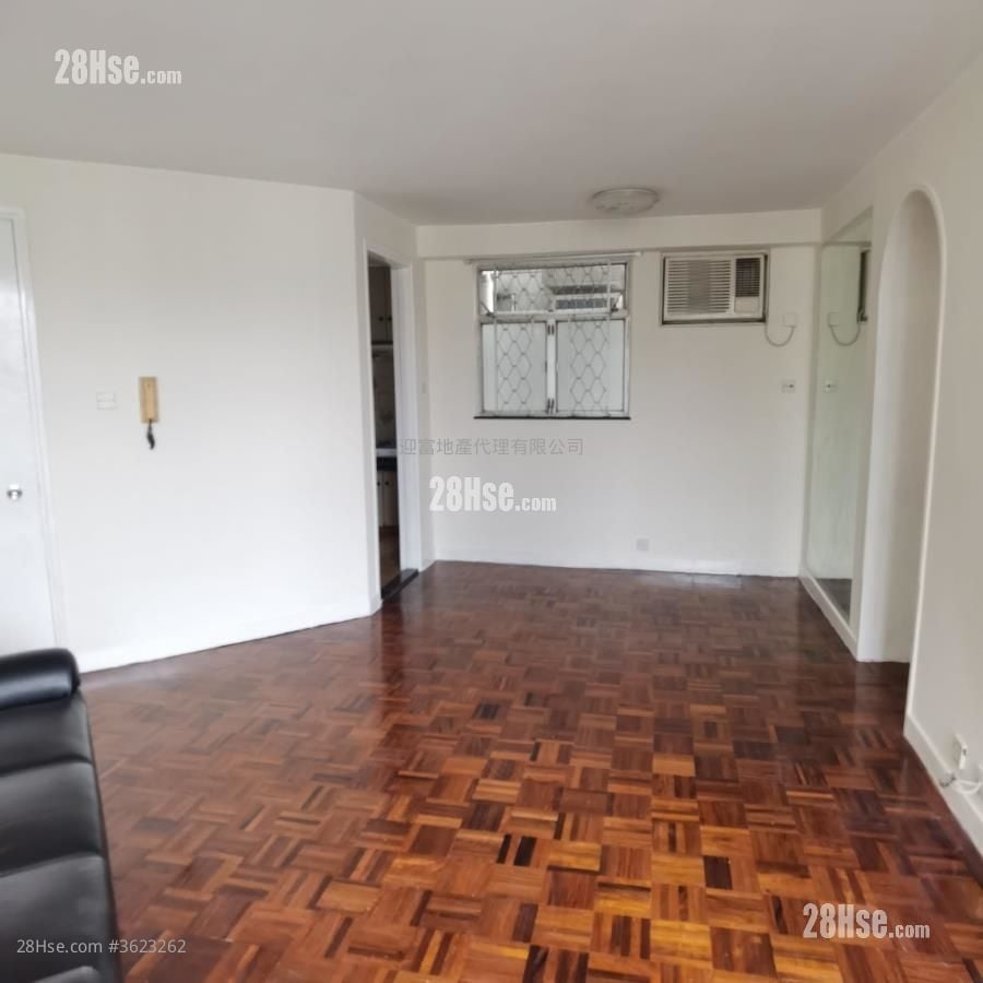 Whampoa Garden Rental 4 Bedrooms , 2 Bathrooms 749 ft² Whampoa Garden Rental 4 Bedrooms , 2 Bathrooms 749 ft²