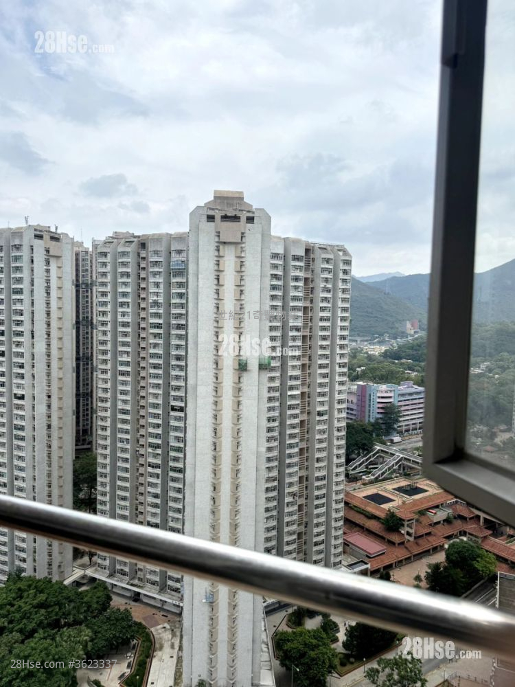 Cheong Shing Court Sell 3 Bedrooms , 2 Bathrooms 650 ft² Cheong Shing Court Sell 3 Bedrooms , 2 Bathrooms 650 ft²