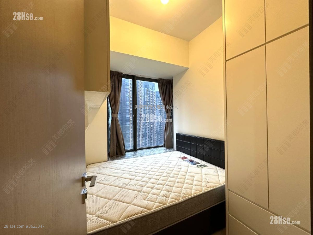 Double Cove Sell 2 Bedrooms , 1 Bathroom 496 ft² Double Cove Sell 2 Bedrooms , 1 Bathroom 496 ft²