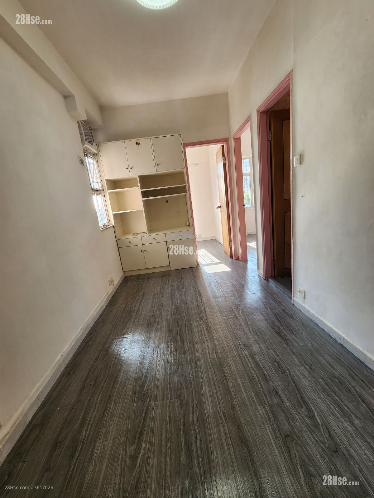 Tak Hay Building Rental 2 Bedrooms , 1 Bathroom 296 ft² Tak Hay Building Rental 2 Bedrooms , 1 Bathroom 296 ft²