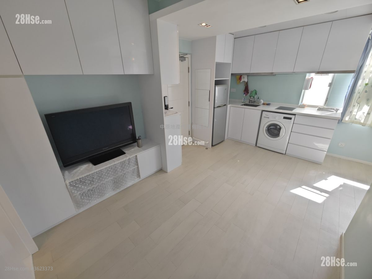 Tsuen Wan Centre Rental 1 Bedroom , 1 Bathroom 329 ft²