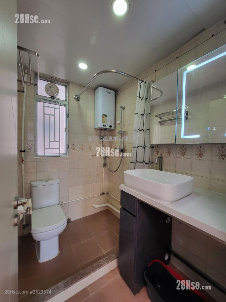 海昇大廈 租盤 2 房 , 1 浴室 319 平方呎 海昇大廈 租盤 2 房 , 1 浴室 319 平方呎