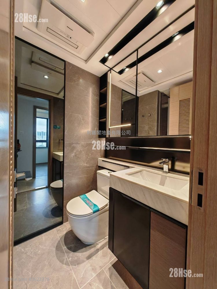 The YOHO Hub 售盤 3 房 , 2 浴室 538 平方呎 The YOHO Hub 售盤 3 房 , 2 浴室 538 平方呎