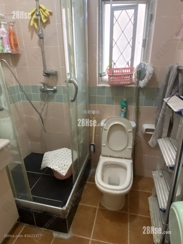 Cheong Shing Court Sell 3 Bedrooms 650 ft² Cheong Shing Court Sell 3 Bedrooms 650 ft²