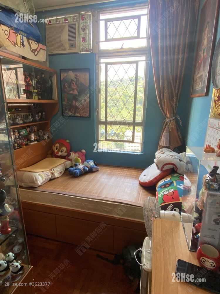 Cheong Shing Court Sell 3 Bedrooms 650 ft² Cheong Shing Court Sell 3 Bedrooms 650 ft²