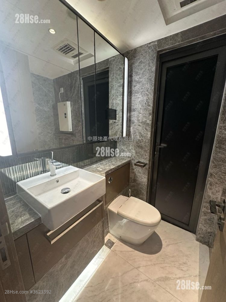 Double Cove Sell 2 Bedrooms , 1 Bathroom 564 ft² Double Cove Sell 2 Bedrooms , 1 Bathroom 564 ft²