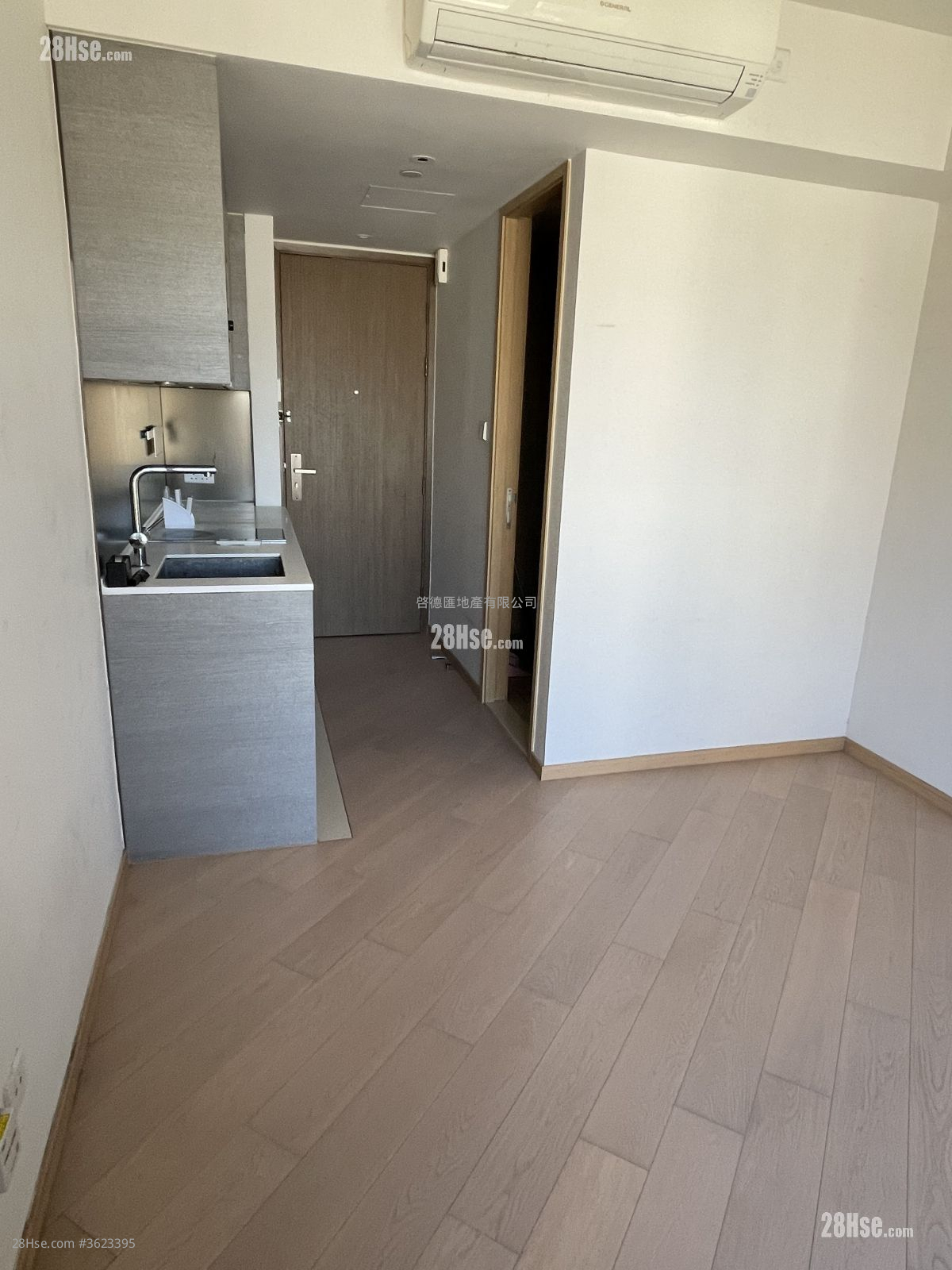 環海東岸 租盤 開放式間隔 194 平方呎 環海東岸 租盤 開放式間隔 194 平方呎