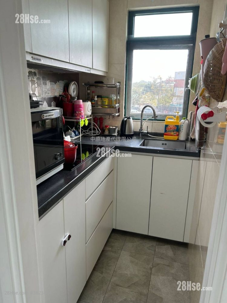 深灣畔 售盤 2 房 395 平方呎 深灣畔 售盤 2 房 395 平方呎