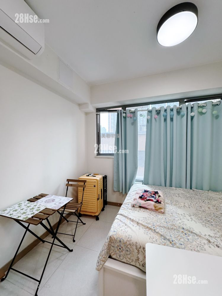 Aurora Rental Studio , 1 Bathroom 217 ft² Aurora Rental Studio , 1 Bathroom 217 ft²